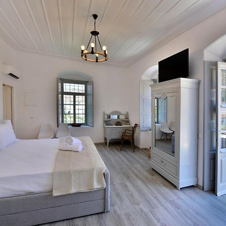 Hydra Art Suites Buitenkant foto