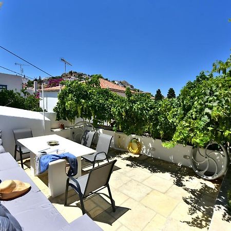 Hydra Art Suites Buitenkant foto