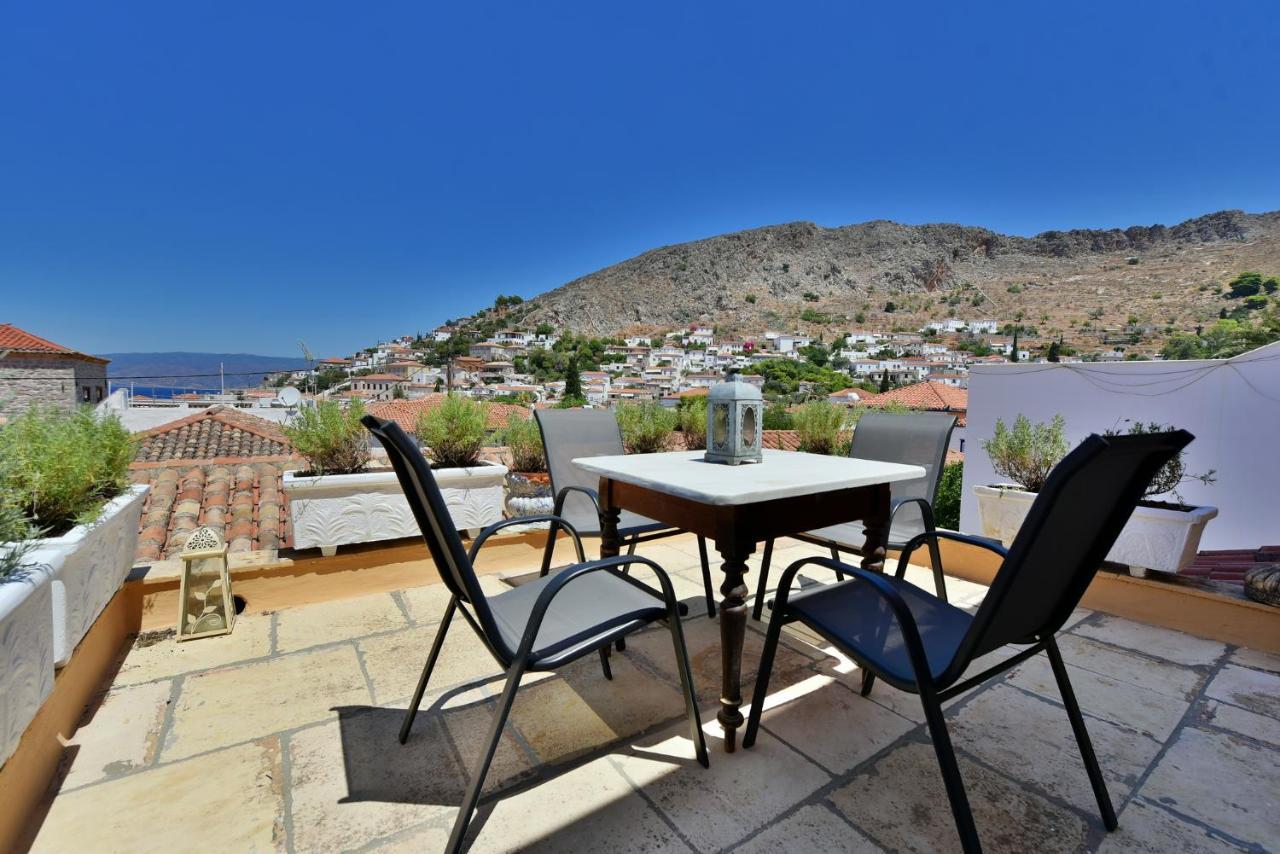 Hydra Art Suites Buitenkant foto