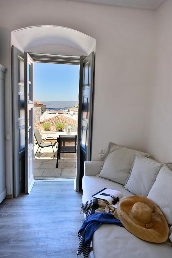 Hydra Art Suites Buitenkant foto