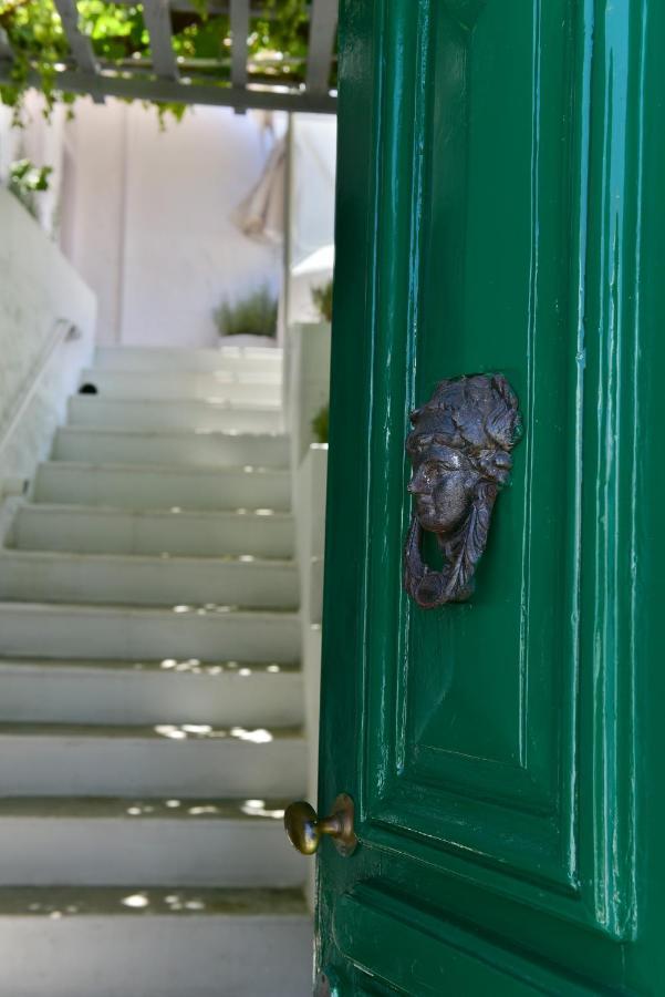 Hydra Art Suites Buitenkant foto