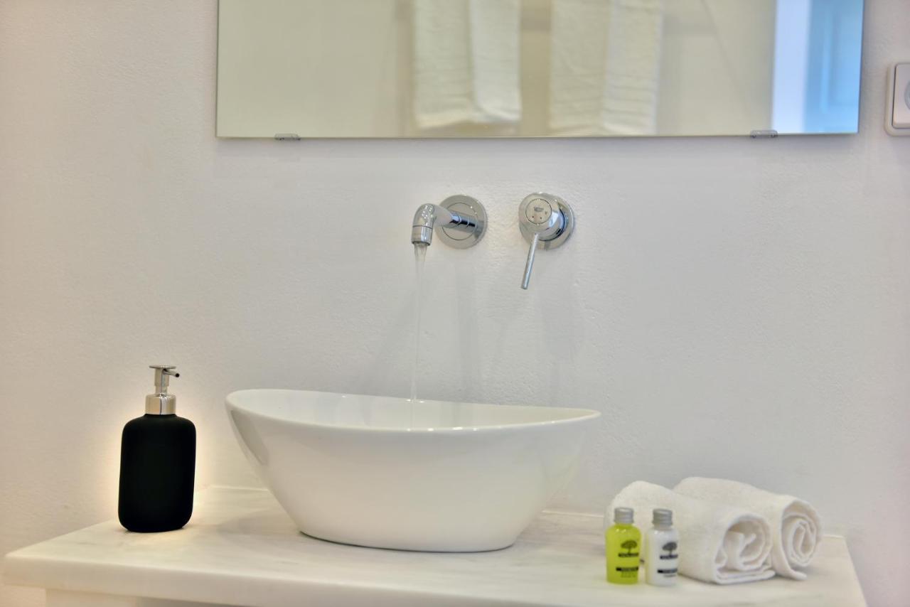 Hydra Art Suites Buitenkant foto